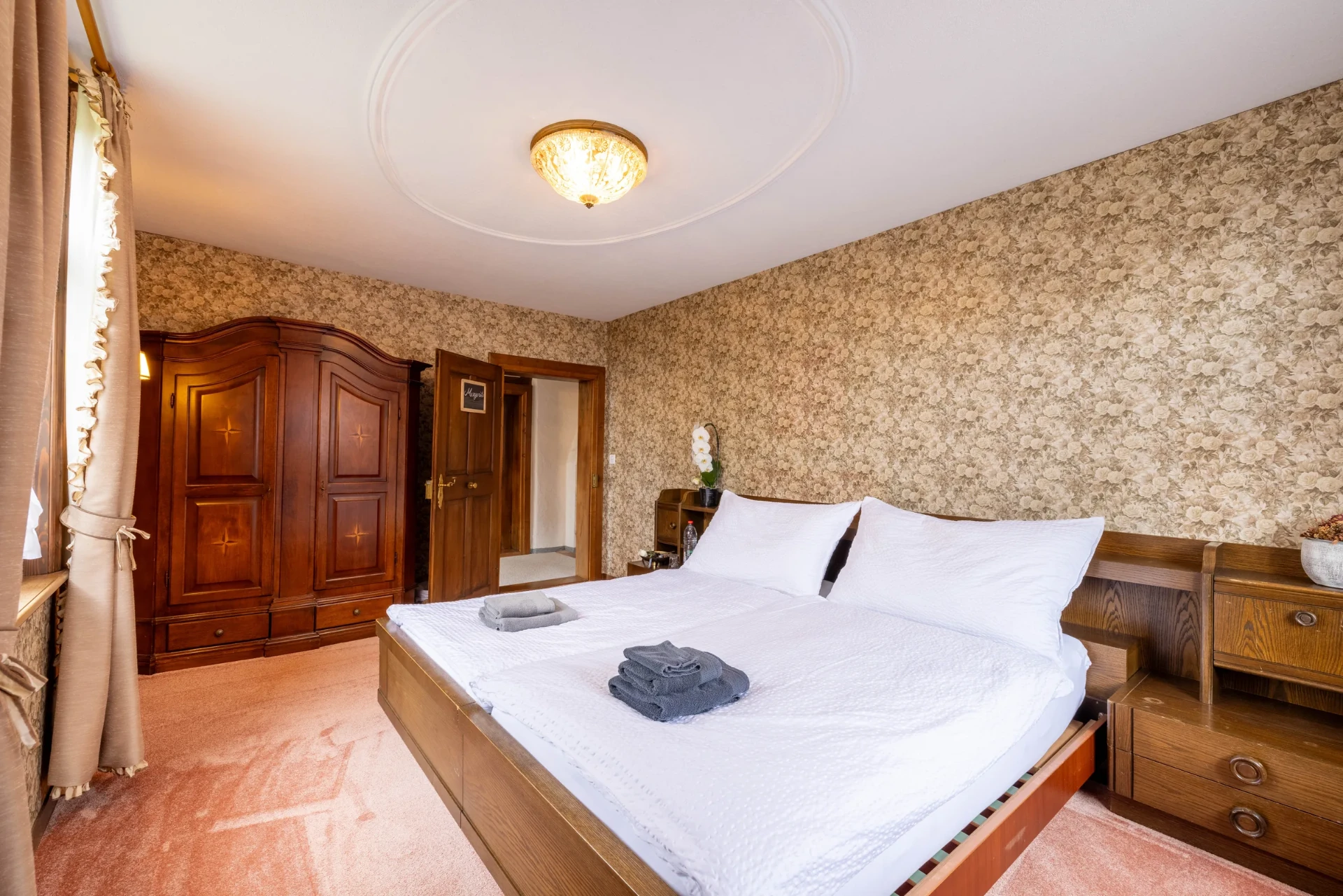 Doppelzimmer „Margerite“ im 1. Obergeschoss, Ansicht 1